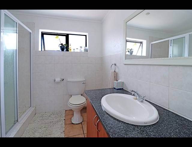 2 BEDROOM TOWNHOUSE FOR SALE IN DARRENWOOD